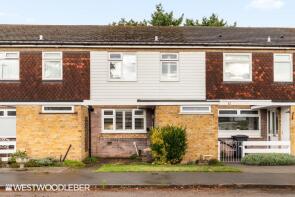 11, Cedar Green, Hoddesdon EN11 8BZ