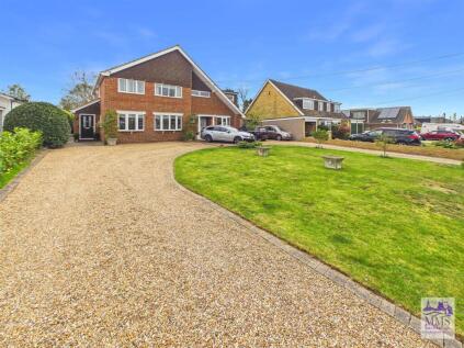 Tennyson Avenue, Cliffe Woods