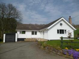 Frondeg, Cyfronydd, Welshpool SY21 9EP
