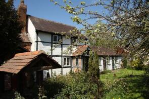 Twain Ash, Leominster Road, Dymock GL18 2AN