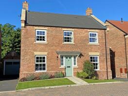 32, Paddock Way, York YO26 8FB
