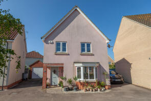 10, Swallows Close, Woodbridge IP12 3RW