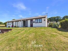 10, Lakeside Cottages, B5381 County Boundary To A548, Moelfre, Abergele LL22 9RF