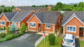 17, Aspen Court, Oswestry SY10 7TT
