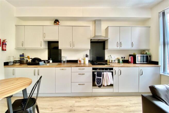 Photo 03