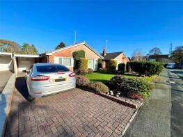 43, Hightree Drive, Macclesfield SK11 9PD