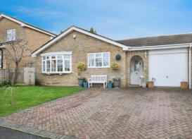 4, Hackett Place, Newport Pagnell MK16 9LX