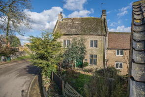 14, Corby Road, Little Oakley NN18 8HA