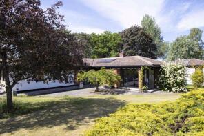 Shrublands, The Green, Bury St. Edmunds IP28 6EL