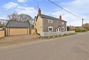 17, School Road, Bradenham IP25 7QU