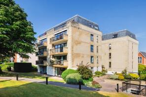 18, Western Court, Western Road, Cheltenham GL50 3RH