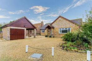 Cygnet Lodge, Tanvats Lane, Metheringham Fen, Lincoln LN4 3AL
