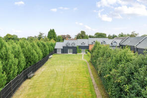 Buttercup Cottage, Park Mews, Park Lane, Godden Green, Sevenoaks TN15 0JS