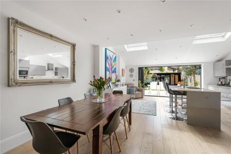 Acacia Road, London, W3