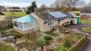 7, Pigeon House Lane, Witney OX29 8AG