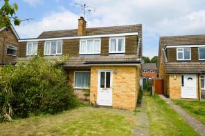 4, Hewlett Place, Bagshot GU19 5NA