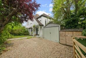 43, Hare Lane, Claygate, Esher KT10 9BY