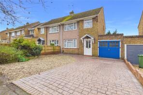 43, Fairford Crescent, Penhill, Swindon SN25 3AB