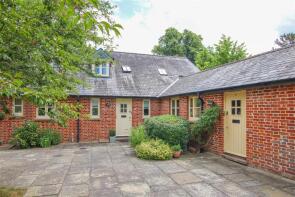 6, The Courtyard, Hertingfordbury Road, Hertford SG14 2SD