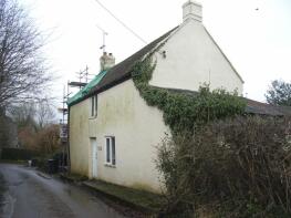 Hollyfield, Hewish Lane, West Crewkerne, Crewkerne TA18 8QR