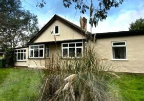 Hillcrest, Bull Hill, Maidstone ME17 2JA
