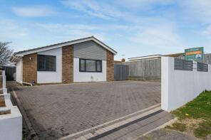 116, Telscombe Cliffs Way, Peacehaven BN10 7DG