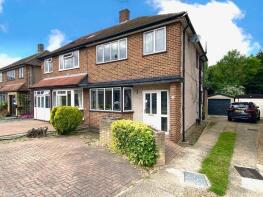 90, Freshwell Avenue, Chadwell Heath, Romford RM6 5DR