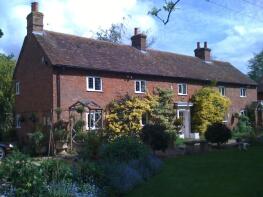 6 South End Cottage, The Yard, South End, Milton Keynes MK17 9HS