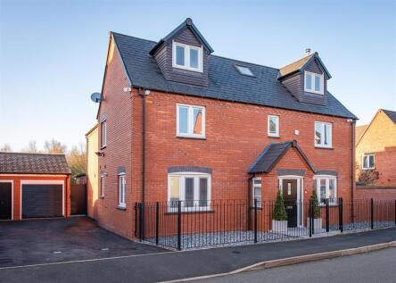 37 Deacons Field, Brewood, Stafford, ST19 9GA