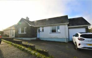 7, Tregellast Parc, Helston TR12 6PD
