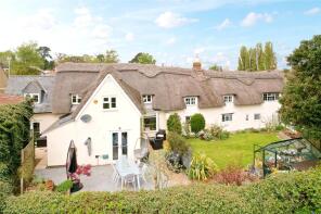 Dove Cottage, Bakers Lane, Towcester NN12 7SF
