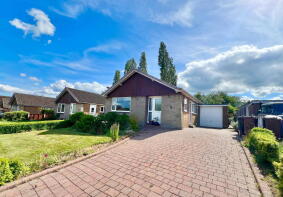 12, Hall Royd Walk, Silkstone Common, Barnsley S75 4QA