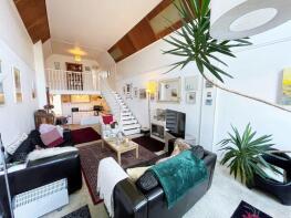8, Ayr Court, St. Ives TR26 1EQ