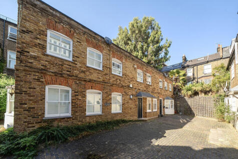 Hazlitt Mews, Brook Green, London, W14