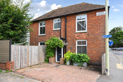 Fishmarket Road, Rye, East Sussex TN31 7LP