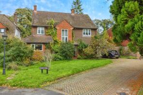 28 Bramlyn House, Linersh Wood Close, Bramley, Guildford GU5 0EG