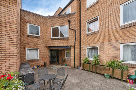 Mount Hermon Road, Woking