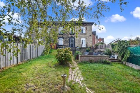 Vickersdale Grove, Stanningley, Pudsey, West Yorkshire