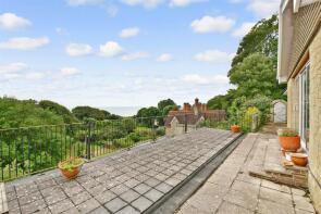 Crestwood, Bonchurch Village Road, Ventnor PO38 1RG