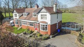 1, Struntley Bank, Colne Road, Barnoldswick BB18 6TE