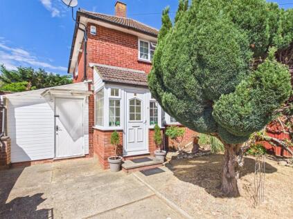 Warbank Crescent, New Addington, Croydon