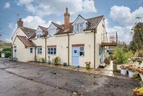 Greenways, Seething Street, Norwich NR15 1AL