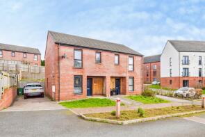 31, Captain's View, Braunton Crescent, Llanrumney, Cardiff CF3 5AD