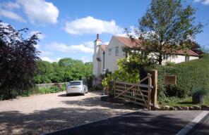 Hillside, Holcombe Lane, Moorlinch, Bridgwater TA7 9BX