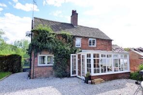 Tollgate Cottage, Dunstall Hill, Burton-on-trent DE13 8BE
