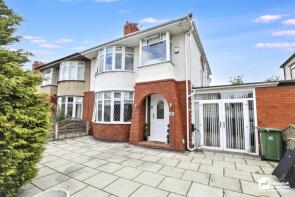 20, Ronaldsway, Liverpool L23 9XX