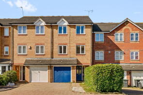 69, Westminster Drive, London N13 4NT
