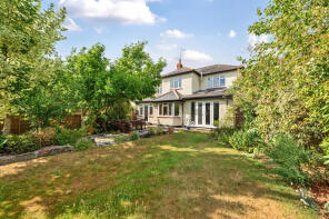 3, Pavilion Cottages, Hungerford Lane, Shurlock Row, Reading RG10 0PG
