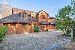 6 Bumble Cottage, Liberty Road, Fareham PO17 6LD