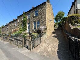 81, Wakefield Road, Fenay Bridge, Huddersfield HD8 0BG